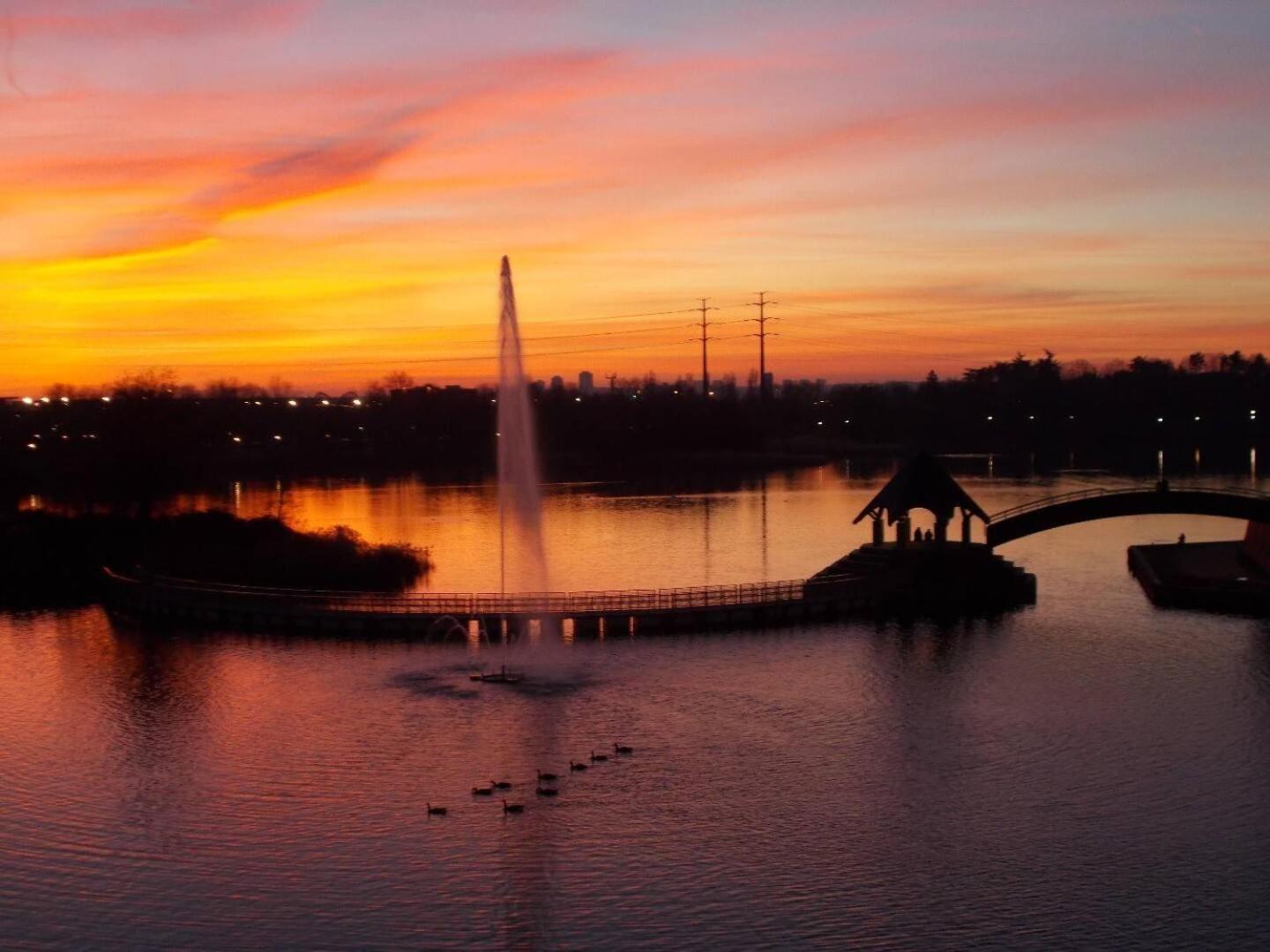 Vue Exceptionnelle Sur Le Lac Créteil Exteriör bild